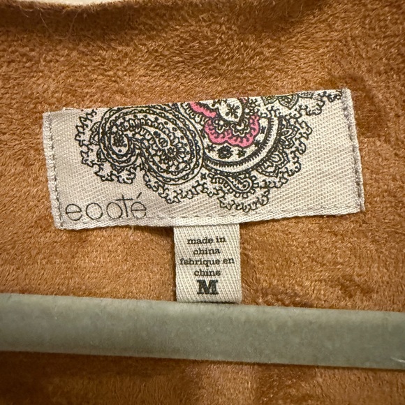 Ecote Long Fuzzy Vest | Ivory | Medium | NWT - Picture 3 of 5